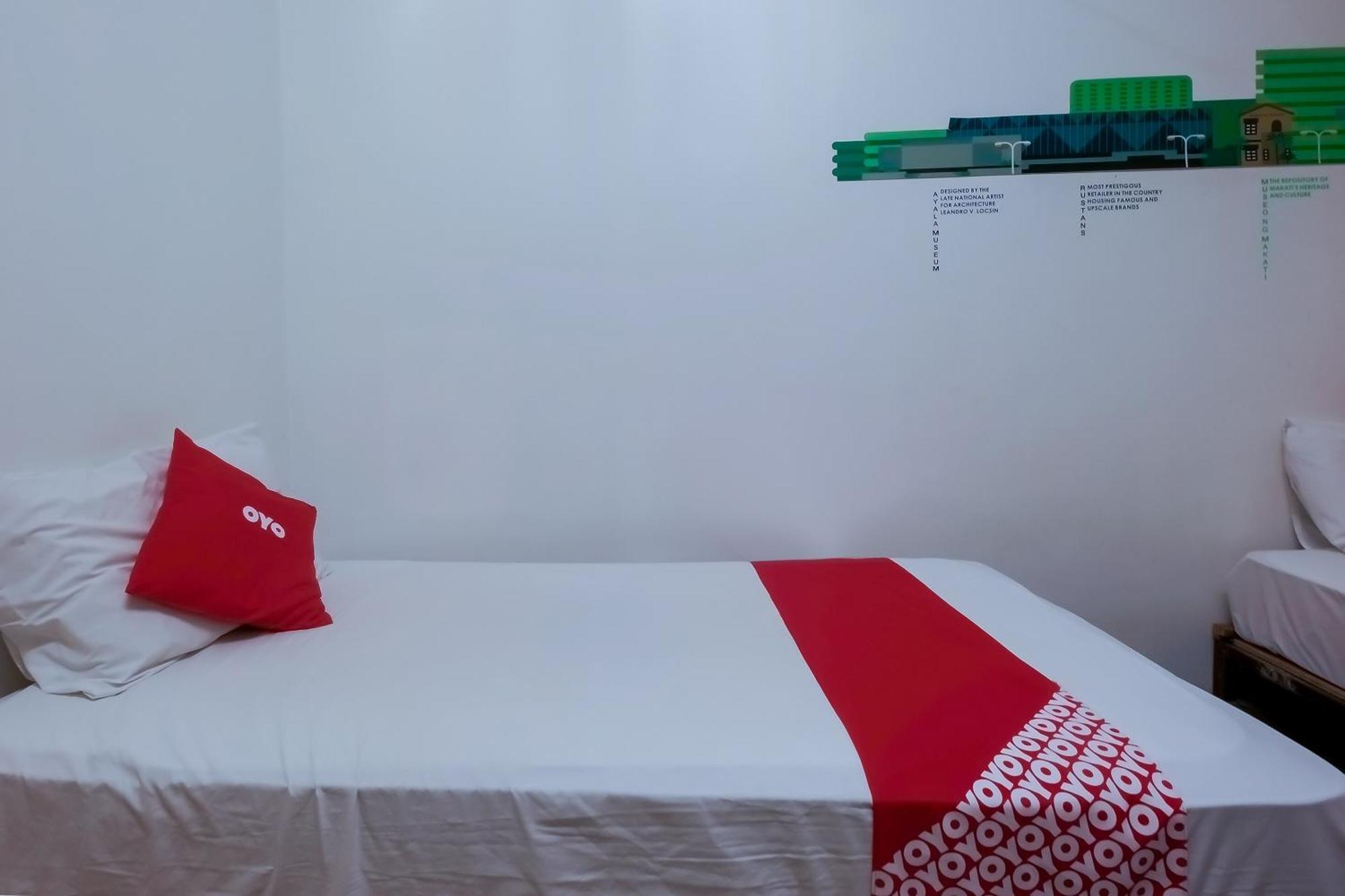Spot On Junction Hostel Makati City Exterior photo